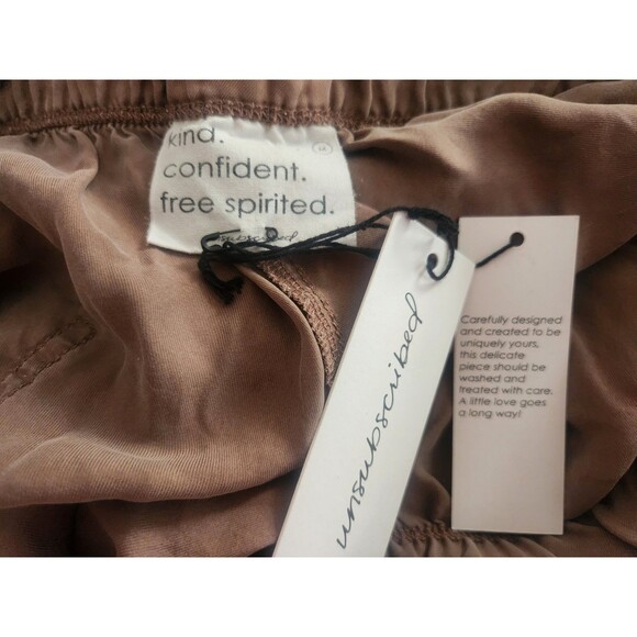 100% Silk Shorts Womens Elastic Waist Pull On  Luxury UNSUBSCRIBED NWT Medium - Picture 5 of 8